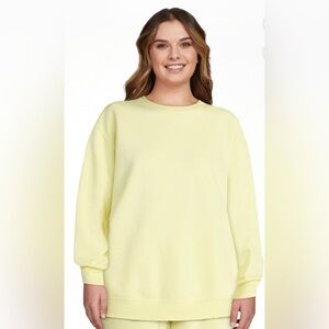 No Boundaries Women's Light Yellow Fleece Sweatshirt
